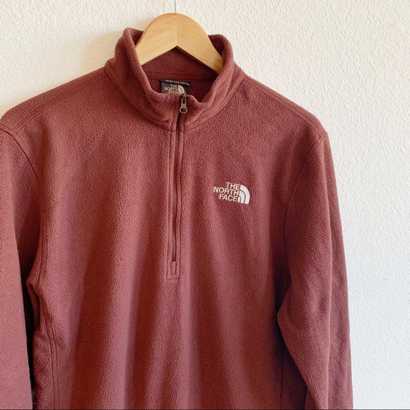 The North Face Men's Half Zip Fleece Pullover - Picture 2 of 6